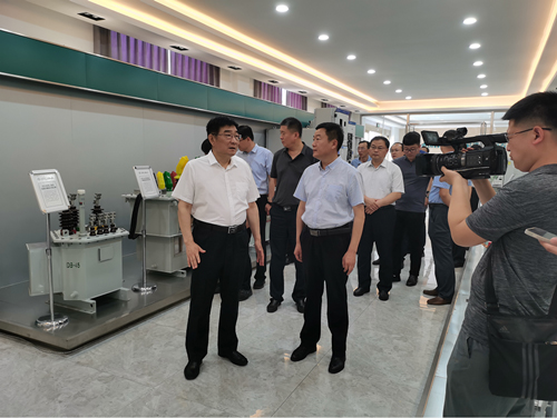 ***发力 助力j9九游会网站引进高 端人才